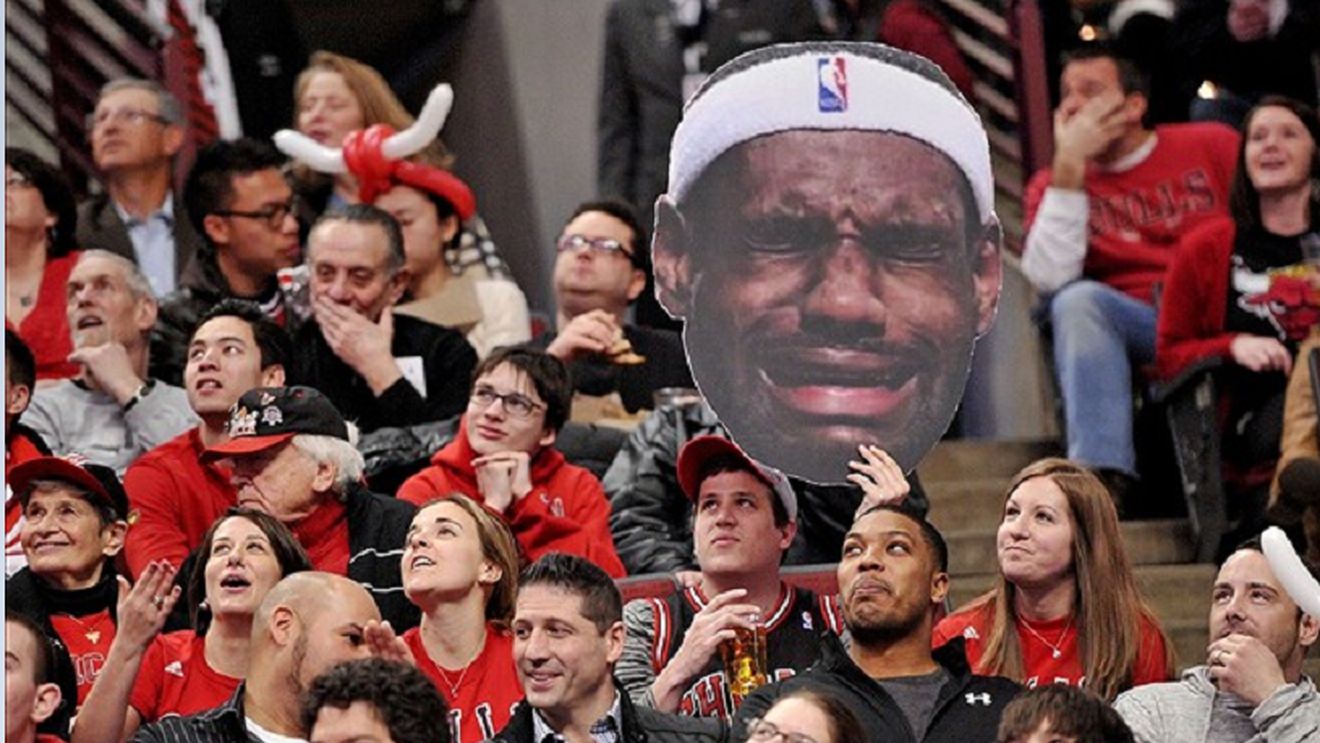 Unde e LeBron? Heat, bătută de Bulls, după un nou meci slab făcut de "Regele" James