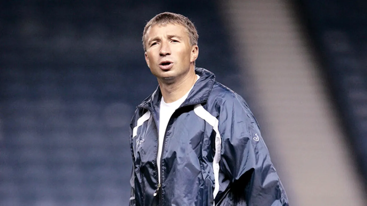 Dan Petrescu revine pe locul 1 în Liga a 2-a din Rusia