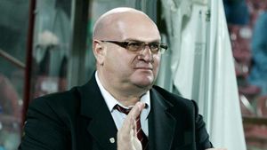 Prețul titlului pentru Mureșan: "Accept 6 luni de suspendare și mă tund iar 'zero'"