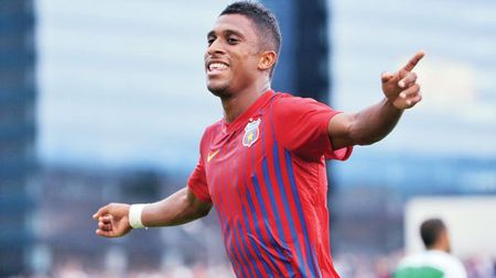 Ce lovitură pentru Ilie Stan!** Tatu s-a accidentat și poate pierde meciul cu Dinamo