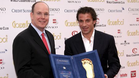 10 pentru „Golden Foot"