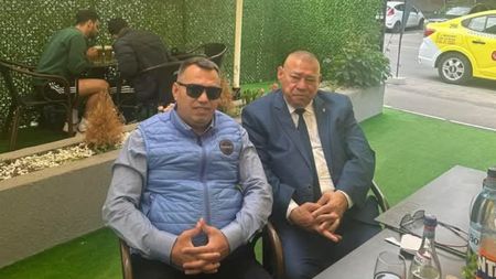 De 10 mai, fosta Zi Națională a României, lăutarii au cântat pentru „Regele” Simion. „Fără el, eu și Marian nu existam în box". SPECIAL