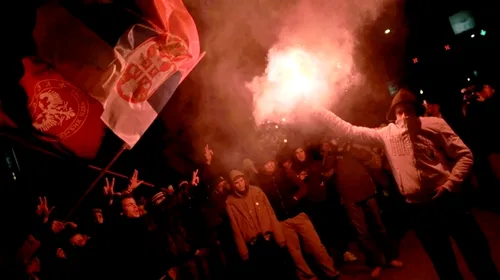 Poate fi explicat ‘iadul’ de pe Marassi? Vezi 3 posibile motive pentru reacția violentă a fanilor sârbi!