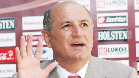 "Rednic a plecat de la Rapid tot din cauza suporterilor"