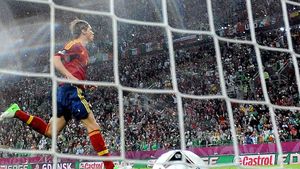 Torres mai trebuie să tragă pentru a convinge!** "Dubla" cu Irlanda nu i-a lămurit pe suporterii "Furia roja": "Păcat că îl susțineți în continuare pe acest individ"