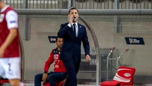 Mirel Rădoi la Craiova, un nou episod: „400% a discutat cu Mihai Rotaru!” Florin Prunea spune de ce depinde mutarea + Reacția selecționerului