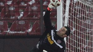 "Interlopul" lui CFR se apără cu lista de umilințe la care este supus la Cluj:** "Mi-au luat tot!" Paszkany ramâne rece: "Este un gunoi"