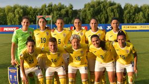 Băieții au fugit de război, ea a mers să joace fotbal în Ucraina. A trecut prin două operații la genunchi, a lipsit doi ani și a slăbit 18 kilograme. „Iarna nu am avut căldură, apă caldă, nici curent să-mi încarc telefonul. Săptămâna trecută au căzut mai multe bombe și drone în Kiev, două au explodat într-o zonă rezidențială” | VIDEO EXCLUSIV