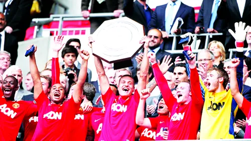 Până și Wenger s-a uitat cu admirație la United!** Sir Alex Ferguson a câștigat Supercupa Anglei, în fața lui City, cu o echipă cu media de vârstă de 22 de ani