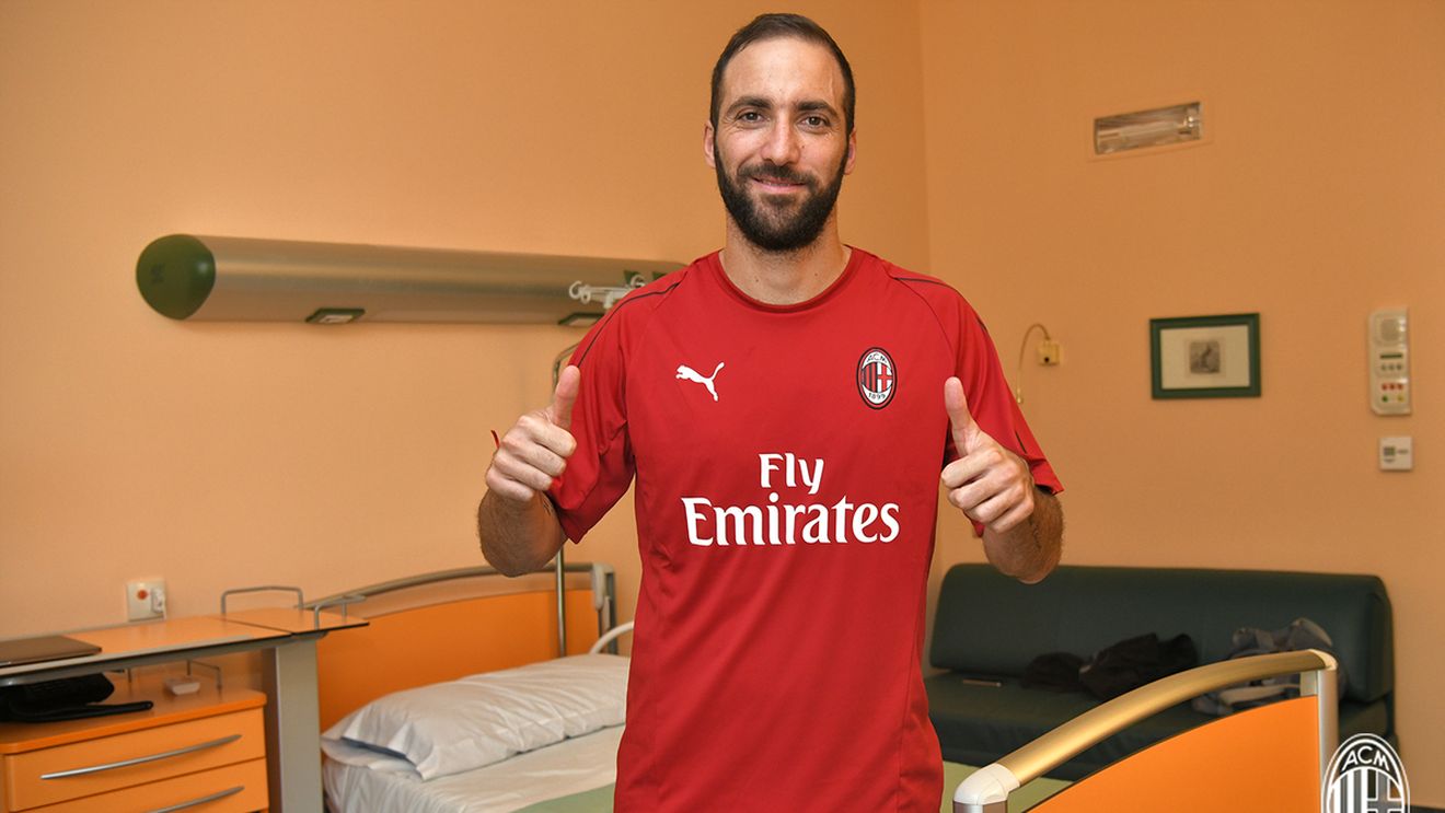 Higuain a ajuns la Milano! Obiectiv? "Cât mai sus posibil!" VIDEO | Ce primire i-au făcut fanii