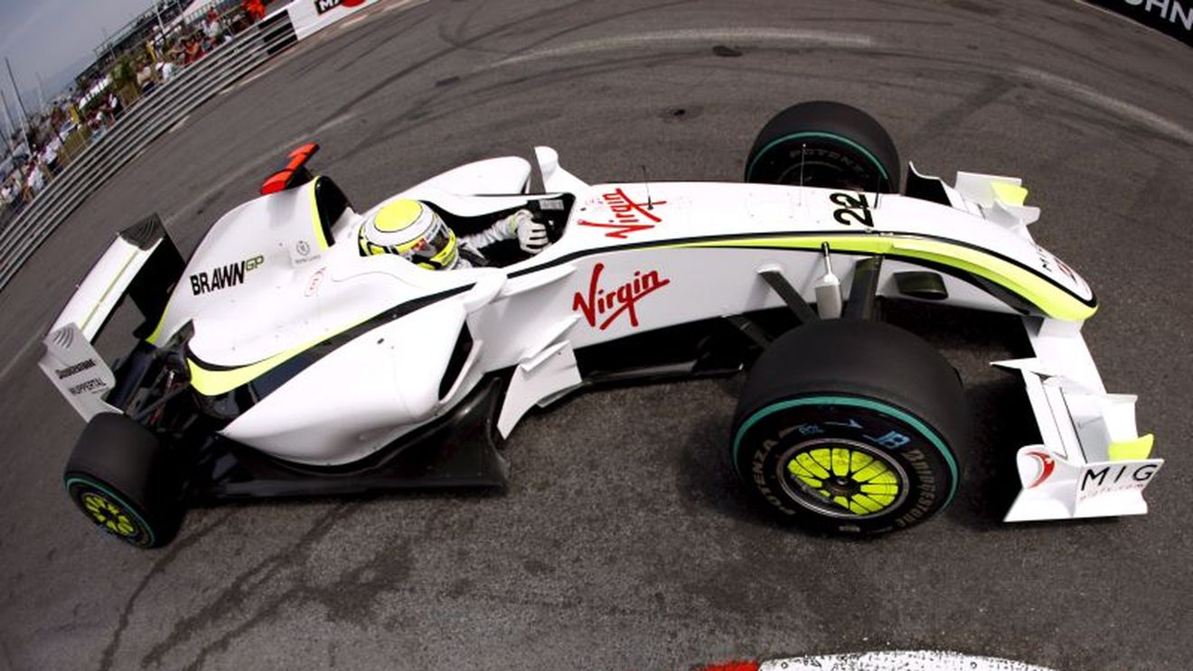 Button OK, Hamilton KO