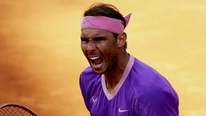 Uriaș! Rafael Nadal l-a învins pe Novak Djokovic și a cucerit Mastersul de la Roma pentru a 10-a oară în carieră | VIDEO
