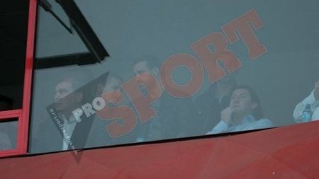 Becali nu a fost la meci: **"Nu m-a interesat, fotbalul e prea mic și lumesc":)