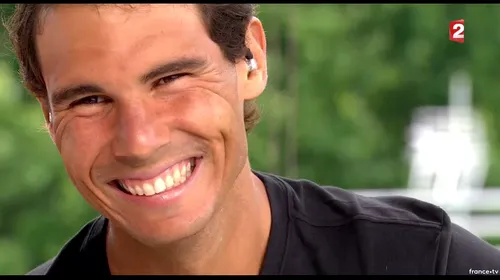 Faza zilei la Wimbledon 2019: zâmbete și un dialog savuros între Rafa Nadal și arbitrul care oficiază meciul lui Roger Federer. Ce s-a întâmplat | VIDEO
