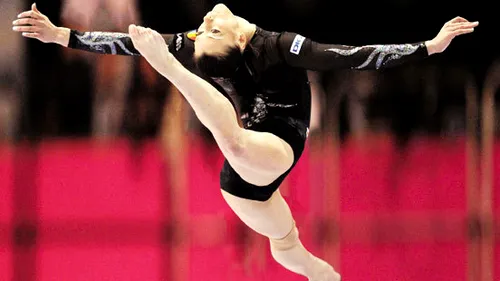 FENOMENUL! Cătălina Ponor, noul reper al gimnasticii din România!** A revenit după PATRU ani de pauză și a luat AUR la CE