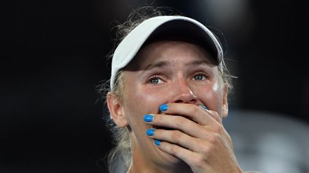 Ca de la campioană la campioană! Mesajul Carolinei Wozniacki pentru Simona a stârnit hohote de râs. VIDEO: Reacția Simonei