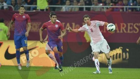 Dragomir laudă echipa lui Reghe: "Victorie meritată pentru Steaua!"** Jucătorul care nu trebuie să lipsească din primul 11 al roș-albaștrilor