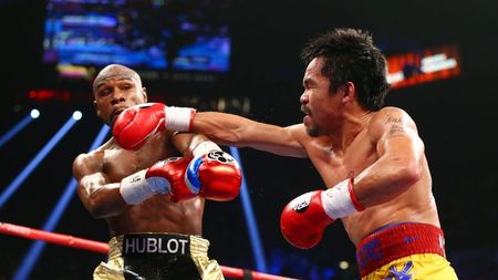 Mesajul ȘTERS de Pacquiao după victoria lui Mayweather. Marele rival al americanului a încercat o ironie, dar postarea a dispărut după meci