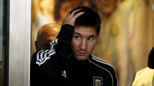 Messi a încremenit când a văzut cum e întâmpinat!** Autocarul naționalei Argentinei, atacat cu pietre în Peru