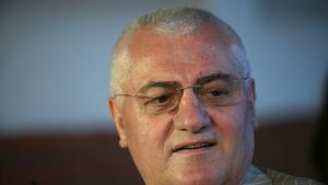 Dragomir are o nouă idee de afacere: "Mă gândesc să fac o pușcărie privată". Fostul șef al LPF prevede probleme uriașe în fotbalul românesc