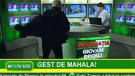 VIDEO / În pauza publicitară Giovanni Becali l-a scuipat pe Manolo Terzian! Ce părere ai?