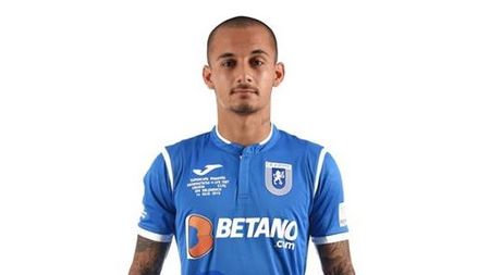 INTERVIU | Mitriță: "Bătălia pentru podium e deviza noastră. Avem o nouă șansă să scoatem oamenii în stradă!". Atacantul Craiovei dezvăluie pentru ProSport un secret despre driblingul său și spune cine e nr.1 la Cupa Mondială