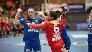 Pivotul de la SCM Rm. Vâlcea, Asma Elghaoui s-a operat la umăr! Va lipsi de pe teren circa 4 luni