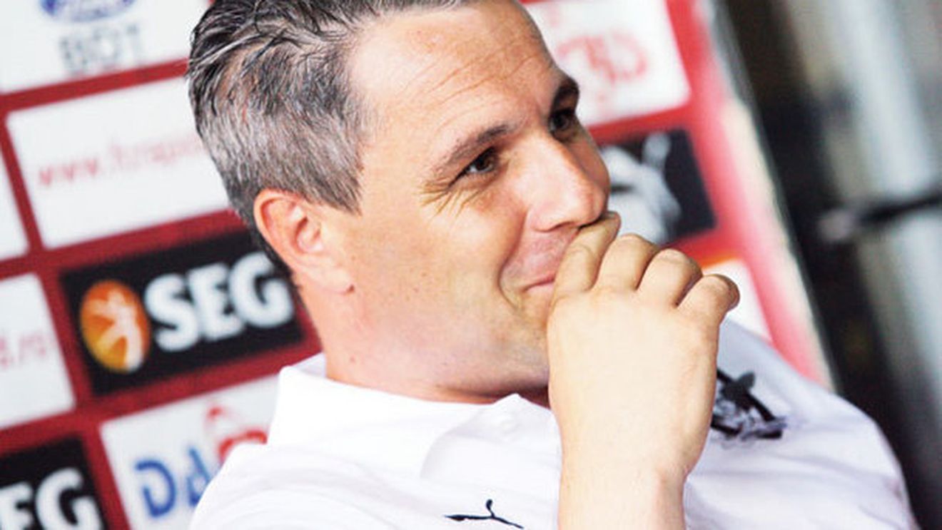 Șumudică atacă rivalele:** "E mai bine să pierzi cu adversari puternici decât să câștigi cu echipe de liga a doua"