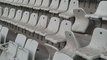 Dinamo și-a pus Federația Română de Rugby în cap, după ce suporterii au vandalizat Stadionul „Arcul de Triumf”: „Arată deplorabil!”