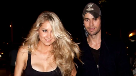 Anna Kournikova, în scaun cu rotile! Ce a pățit partenera lui Enrique Iglesias