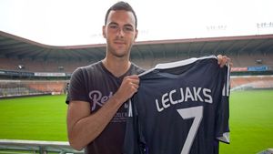 VIDEO/ Așa ceva n-ai văzut!** Autogol antologic în Partizan - Anderlecht