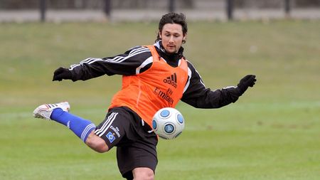 Românul Streit, scuipat și înjurat de fanii lui Schalke!