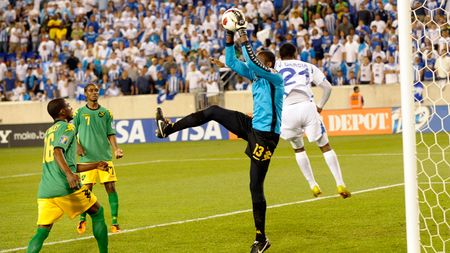 Dopingul face ravagii printre jamaicani! După Asafa Powell, și un fotbalist a fost depistat pozitiv