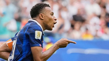 Kylian Mbappe e DICTATORUL LUMII! A devenit cel mai bun marcator din istoria Cupei Mondiale cu golurile din Franța – Anglia