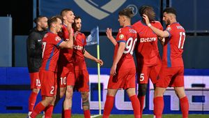 Gigi Becali a dezvăluit fotbalistul FCSB care se apropie de Ronaldo: „Mi-a zis Mirel Rădoi în ultima zi”
