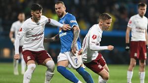 Reacția căpitanului Răzvan Onea despre Cristi Săpunaru: „Să nu ne facă o surpriză şi să mai rămână jucător un an”. EXCLUSIV