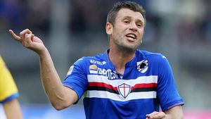 Revolta lui Cassano. Oferta nebună care l-a făcut să ia atitudine: "PSG dă 80 de milioane de euro pentru el? Îl duc eu pe jos până la Paris!"