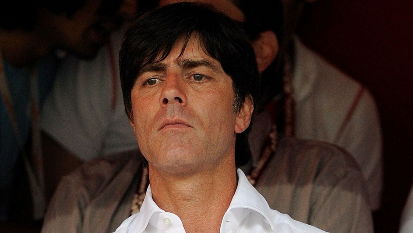 Low: "Am vrut să demisionez"