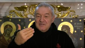 Adevăratul motiv al apropierii lui Gigi Becali de Biserică și Dumnezeu: „Ei l-au făcut să ia această cale!”. Cum a ajuns patronul de la FCSB să-și schimbe radical viața | VIDEO EXCLUSIV