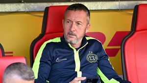 FCSB a dat afară 3 nume grele din lot! Meme Stoica a făcut anunțul oficial: "Gigi Becali a decis"