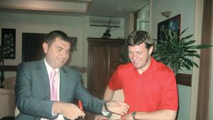 "Mi-era dor de "câinii" mei!"