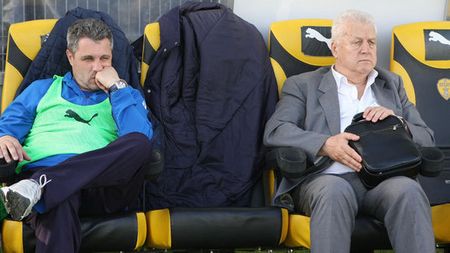 Șumudică: "Mai stau la Bistrița dacă Pădureanu rămâne președinte"