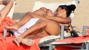 Ce GAFĂ‚ a făcut Ronaldo! A trimis poze din greșeală TUTUROR prietenilor și Irinei Shaik!** A vrut să dea "delete" :)