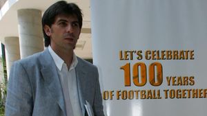 Lupescu: "Felicitări Steaua și CFR! Orice punct în Ligă e important!"