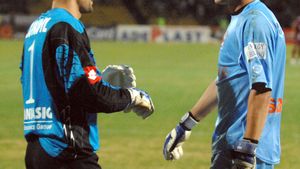 "Lobonț pleacă sigur, Dinamo ar trebui să-l ia pe Coman!"