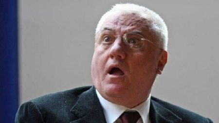 Steaua și Astra în genunchi, Oracolul din Bălcești atacă: "Mă mir că am ajuns și până aici. Rușine celor care au promis că ajută fotbalul!". Ce spune despre Șumudică și Lung jr