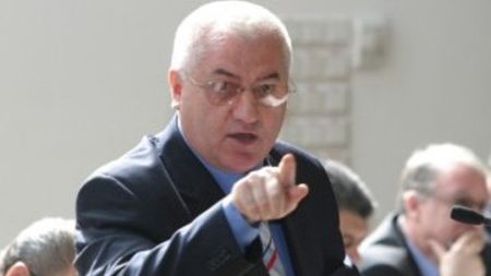 Dragomir: "Cei vinovați de incidentele de la NEC să nu mai intre toată viața pe stadion"