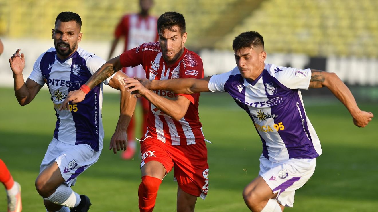 UTA - FC Argeș 1-2! Video Online în etapa 18 din Liga 1. Nebunie la Arad! Oaspeții câștigă în minutul 90