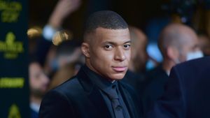 Real Madrid, ofertă bombă pentru Kylian Mbappe! Vrea să îl cumpere de la PSG în această iarnă, pentru a nu licita în vară cu granzii din Premier League