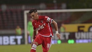 Andreas Mihaiu s-a revanșat după ratarea din Cupa României! Tânărul jucător a marcat în FC Argeș - Dinamo | VIDEO